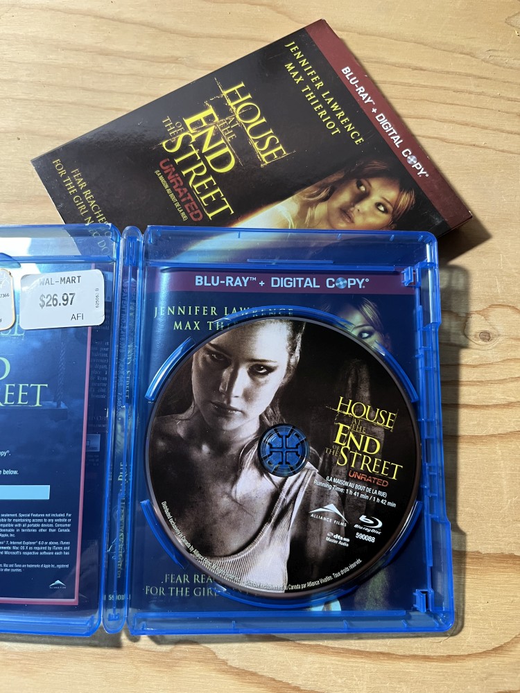 House at the End of the Street - Image 3