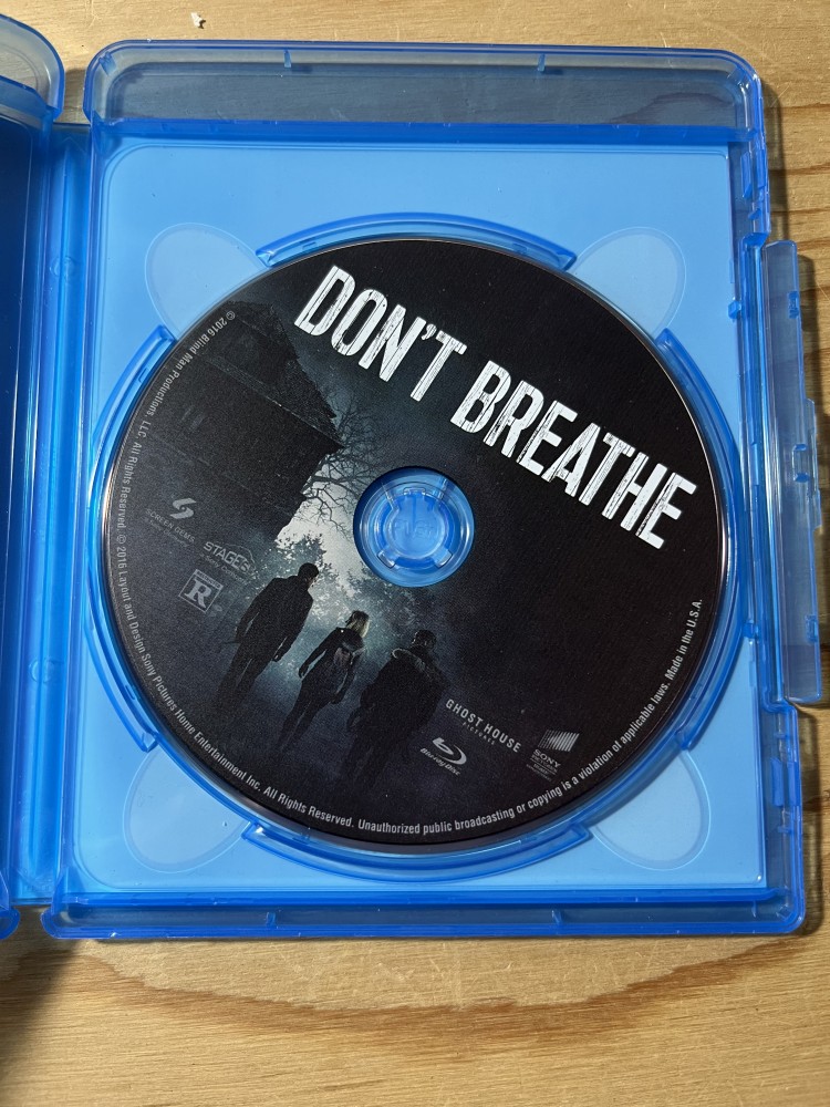 Don't Breathe - Image 3