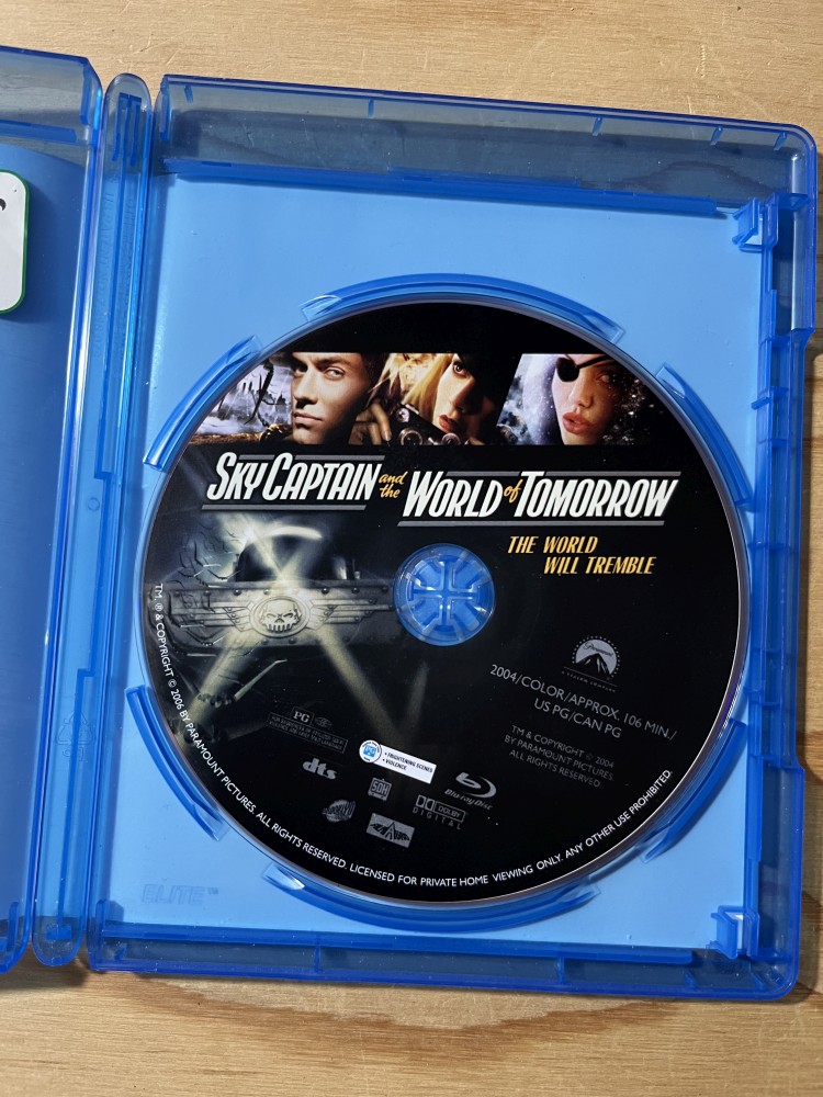 Sky Captain and the World of Tomorrow - Image 3