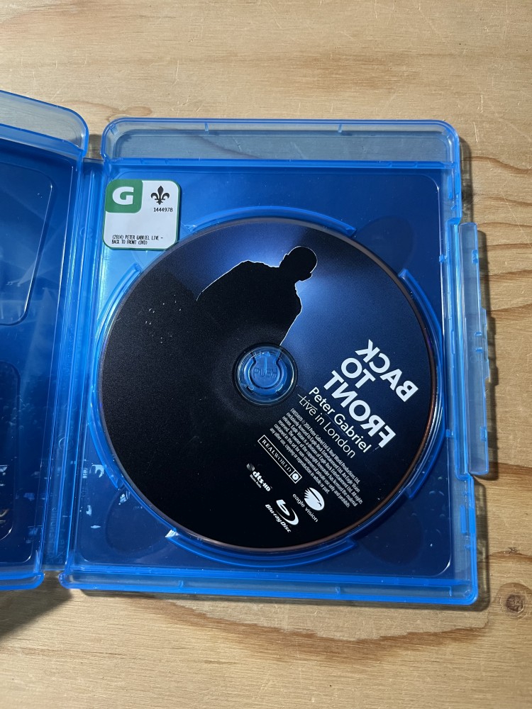 Peter Gabriel: Back to Front - Live in London - Image 3